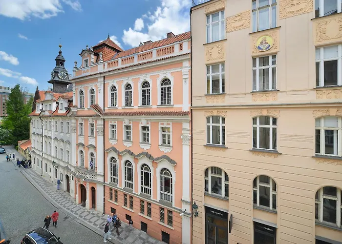 Old Town Residence By Little King Praga